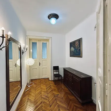 Lägenhet Modern Historic Cluj-Napoca