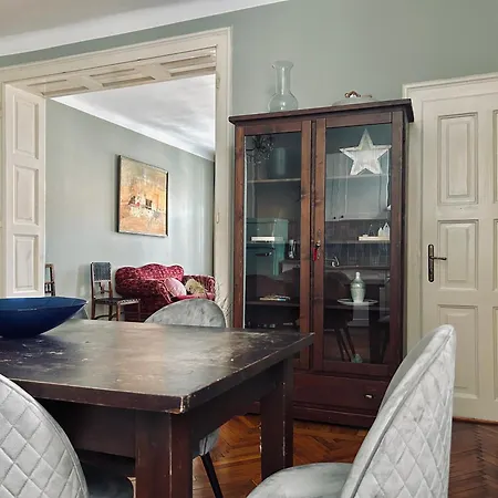 Lägenhet Historic Apartment In Central Cluj