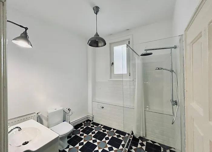 Modern Historic Apartamento *